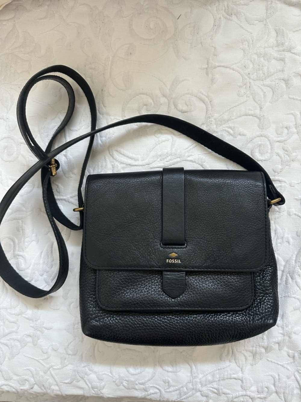 Fossil Black Pebbled Leather Crossbody Bag